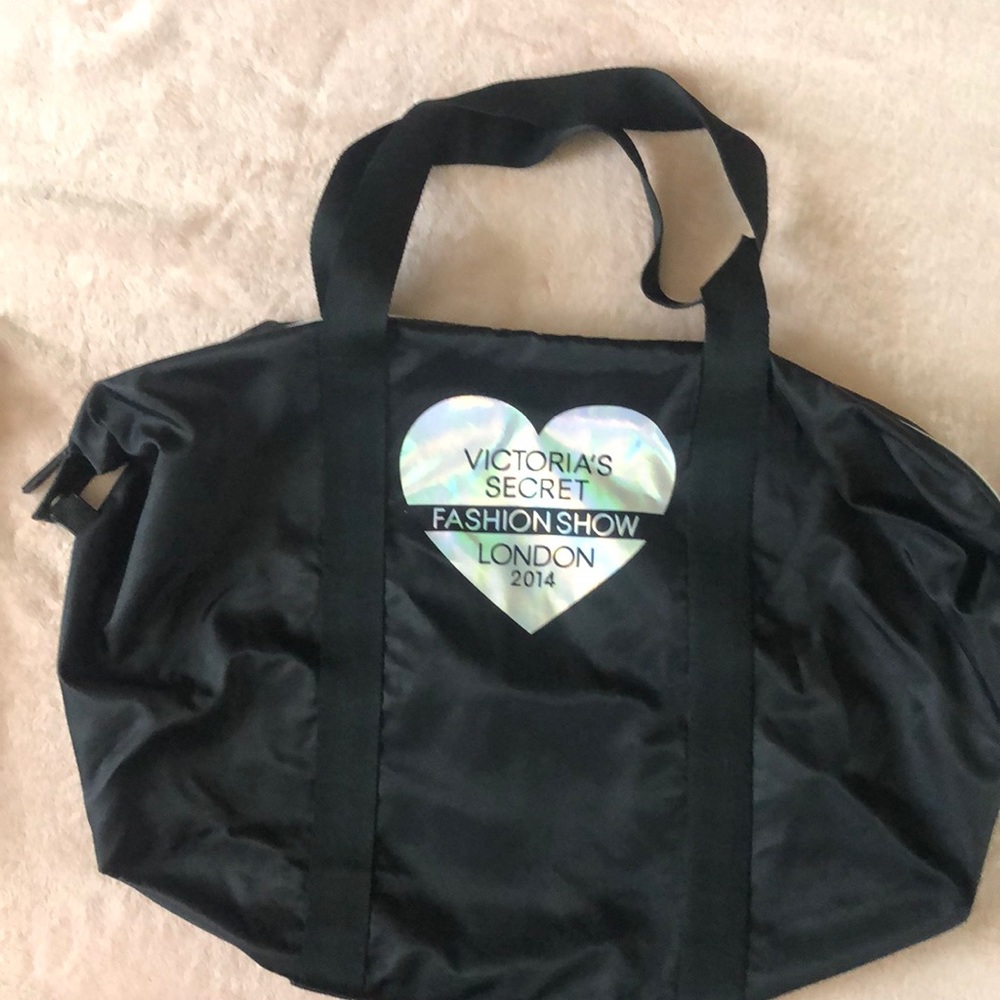 Victorias Secret travel bag